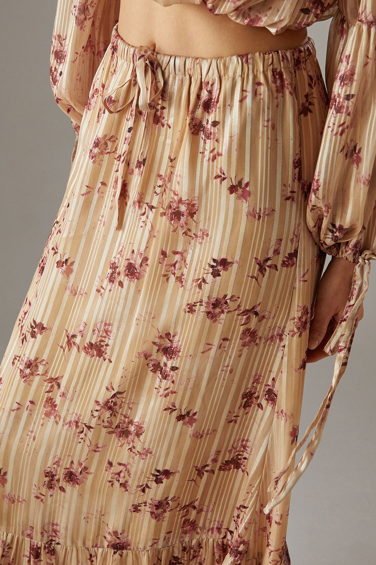 Warehouse Shadow Stripe Drawstring Waist Tier Maxi Skirt Floral image 4