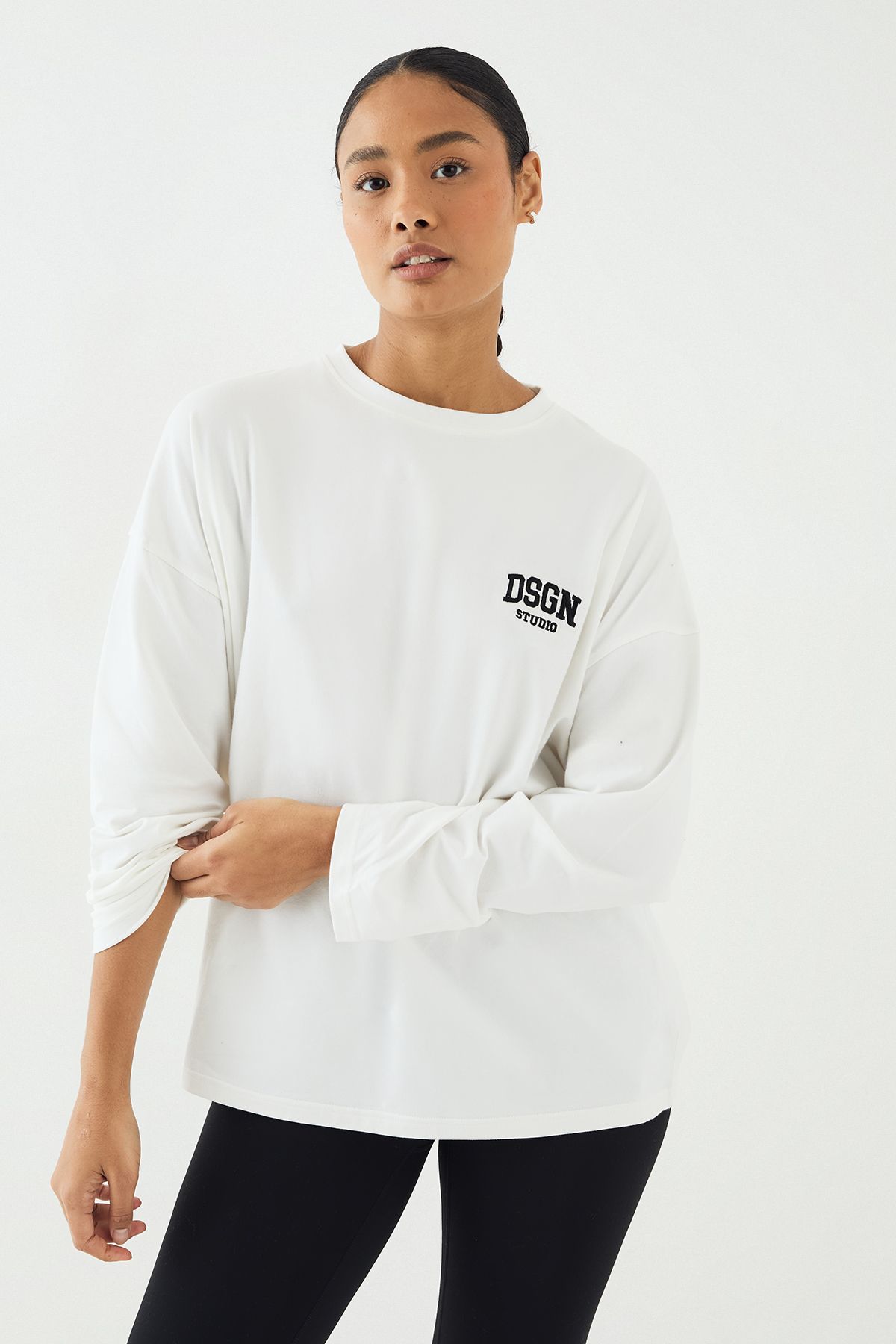 DSGN Studio DSGN Studio Collegiate Long Sleeve T-Shirt White