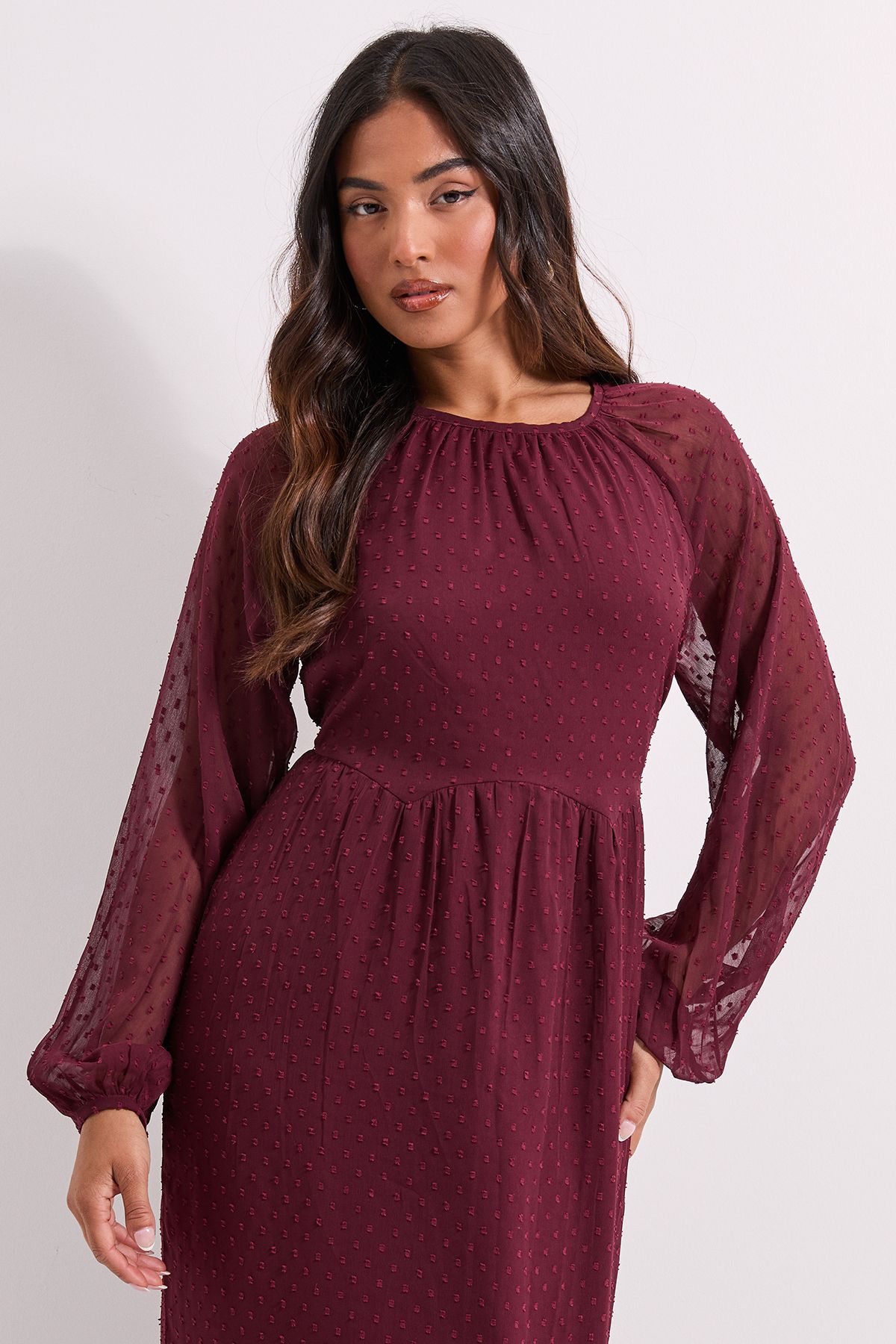 Dorothy Perkins Petite Dobby Chiffon Tiered Blouson Sleeve Midaxi Dress Chocolate image 2