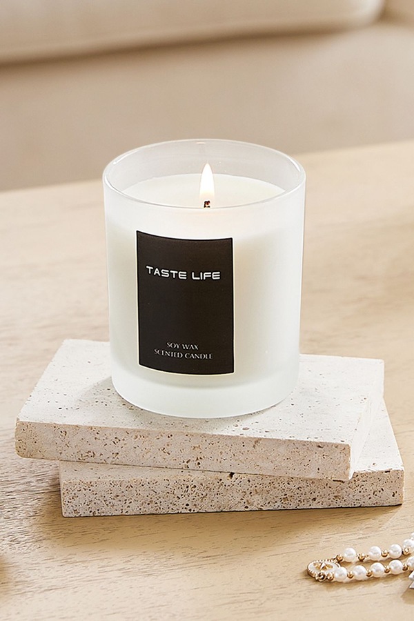 SHEONLY Soy Wax Scented Candle in Frosted Glass Jar with Wooden Lid , Sweet Mountain Spring