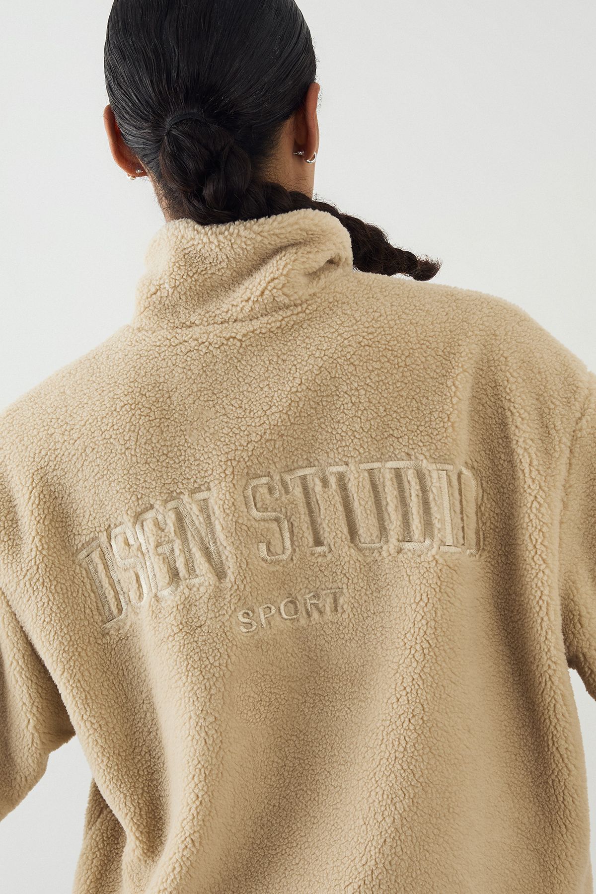 DSGN Studio DSGN Studio Borg Zip Through Funnel Neck Jacket Beige image 4