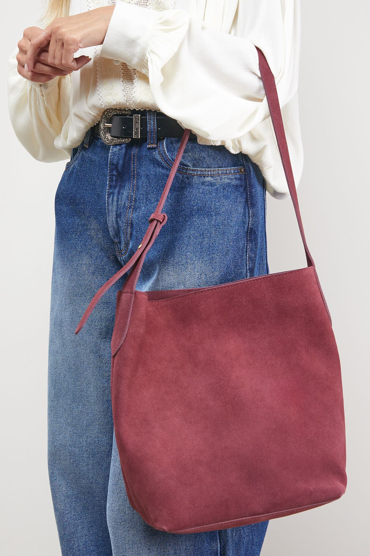 Oasis Lilah Suede Slouch Bag Dark Red image 2