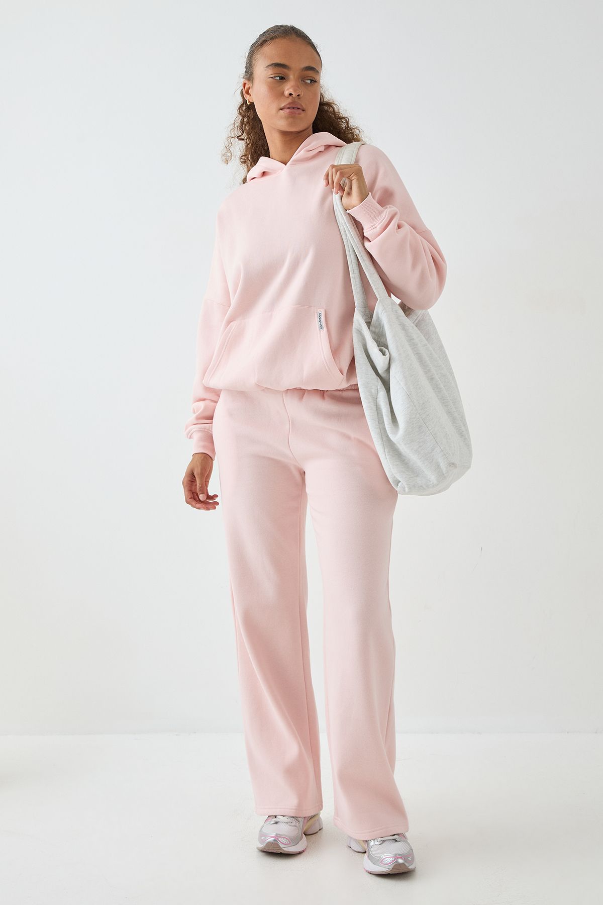 DSGN Studio DSGN Studio Oversized Over The Head Hoodie Light Pink image 3