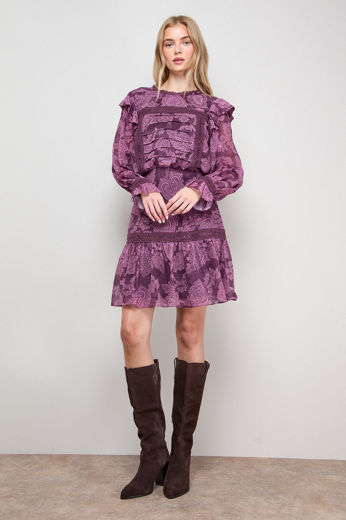 Oasis Printed Lace Trim Pleat Detail Mini Dress Dusty Pink image 1