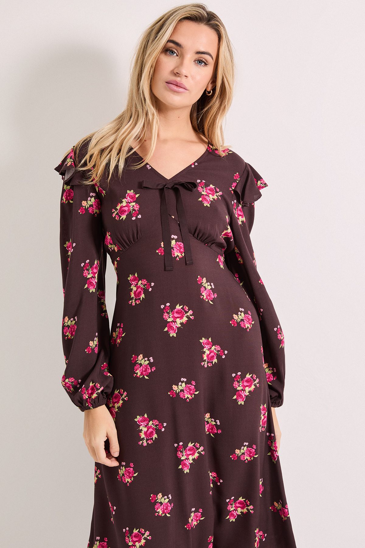 Dorothy Perkins Chocolate Ditsy Contrast Bow Detail Frill Printed Midaxi Dress Chocolate image 4