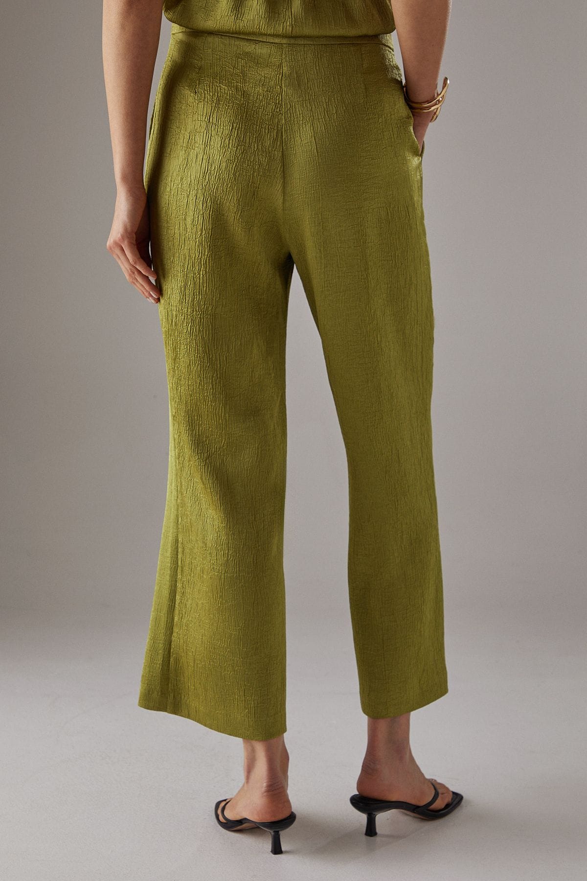 Warehouse Crushed Satin Kickflare Cropped Trousers Olive image 3