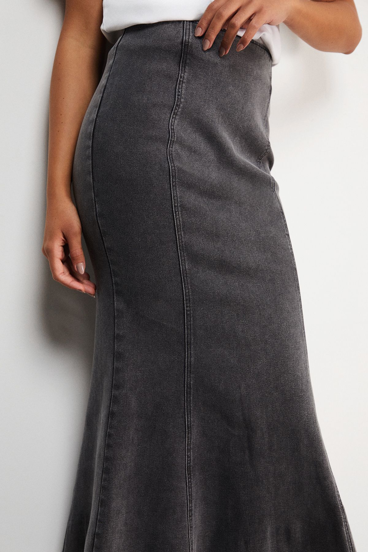 Warehouse Denim Fishtail midi skirt Grey image 4