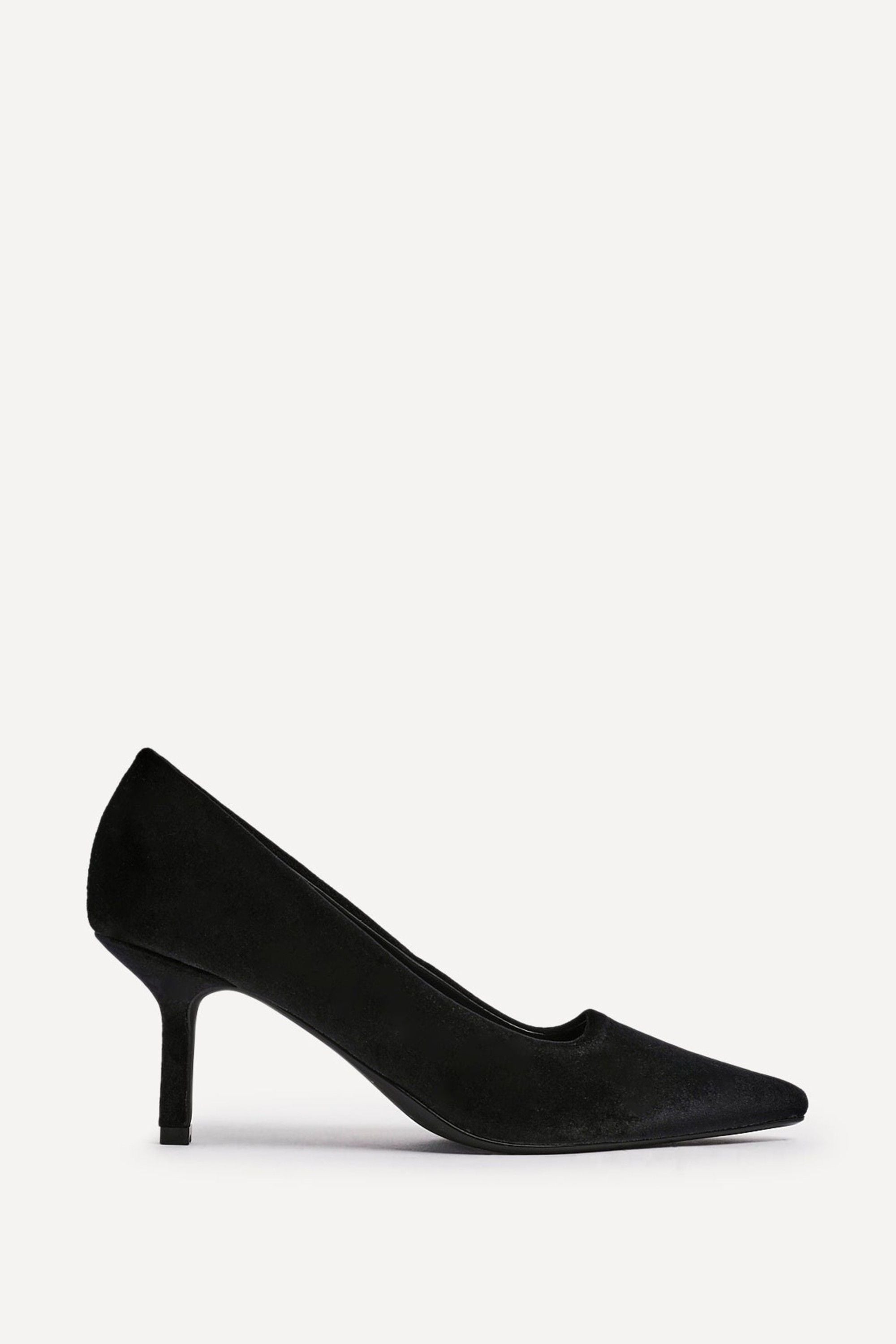 Linzi Kat Black Velvet Classic Court Heels