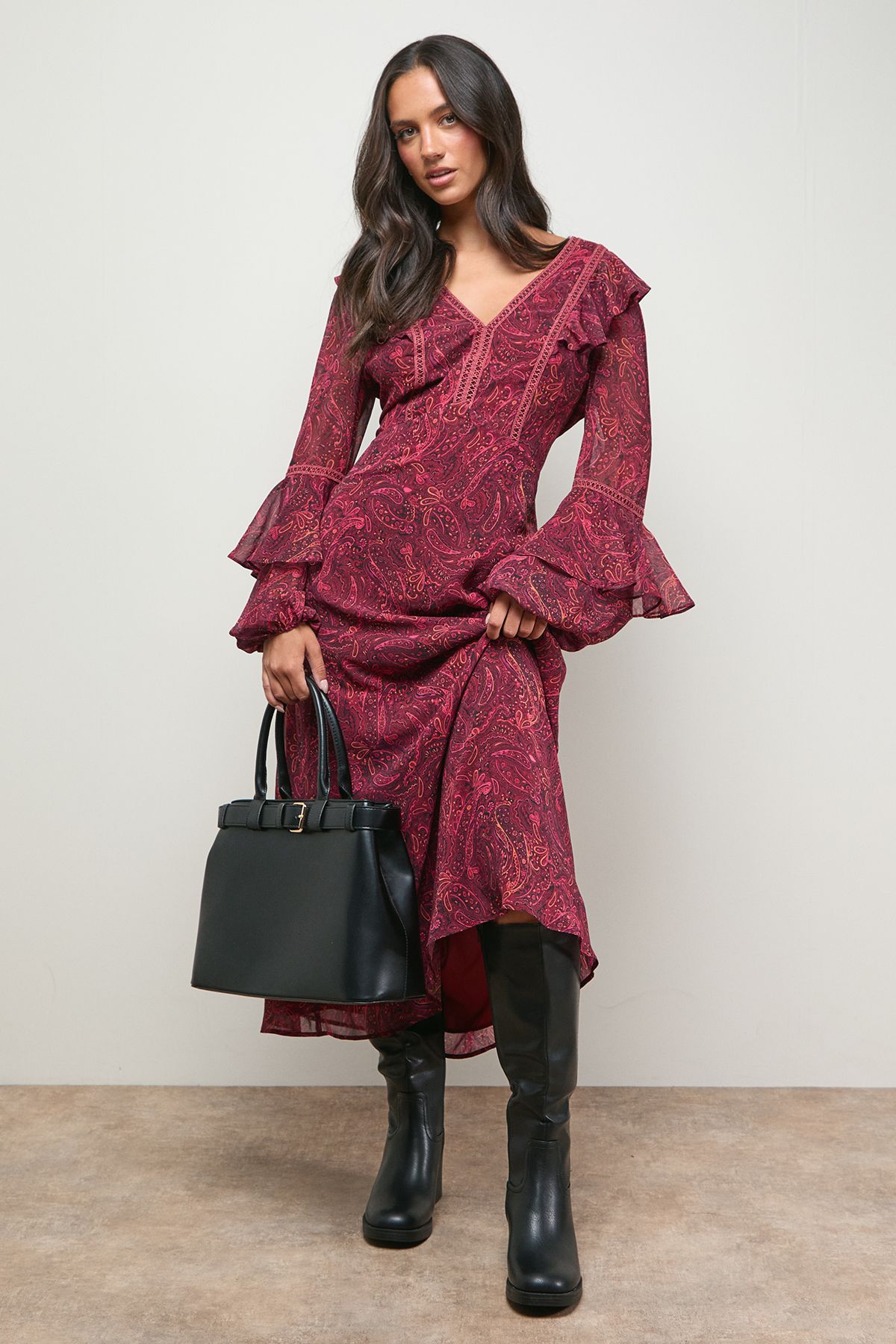 Oasis Lilian Faux Suede Soft Point Medium Heel Pull On Knee Boots Natural Black image 2