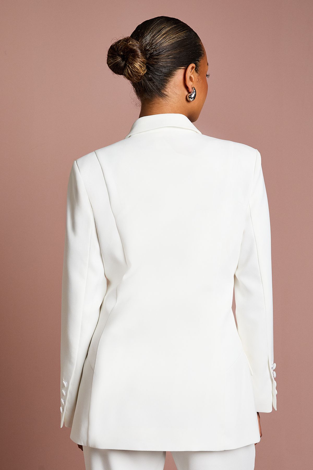 Coast Petite Premium Hourglass Silhouette Double Breasted Blazer Ivory image 3