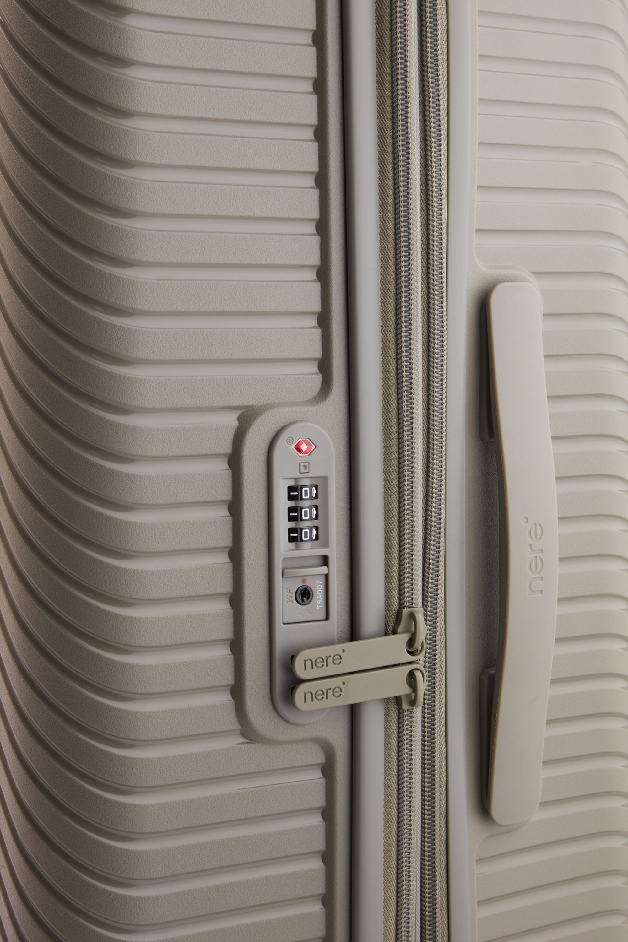 Nere Travel Bondi Cabin Suitcase image 5