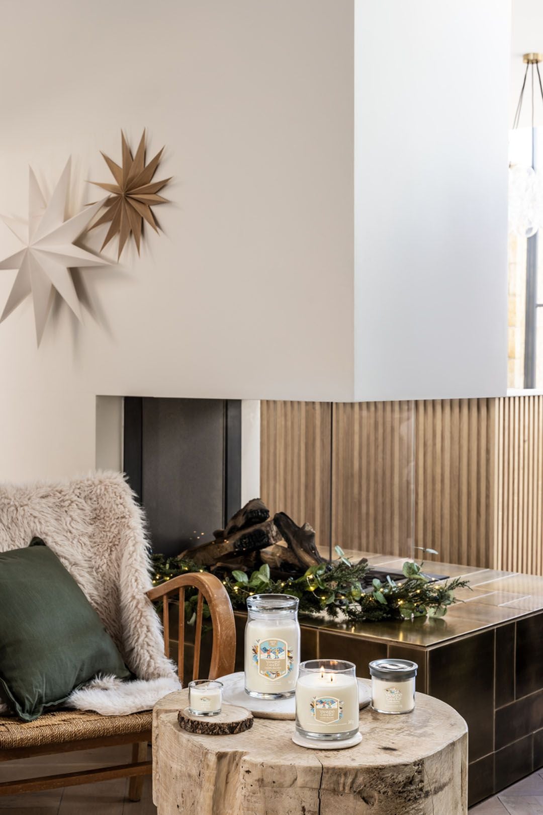 Yankee Candle Signature Medium Jar Vanilla Flurries Multi image 2