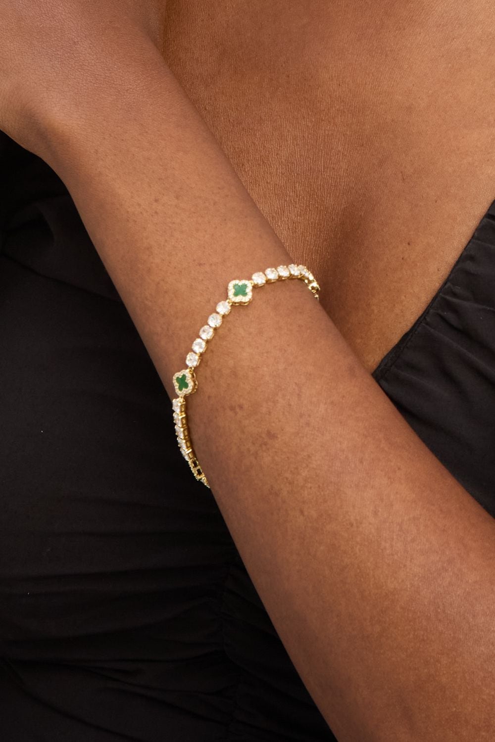 Jon Richard Gold Plated and Emerald Clover Bracelet - Gift Box image 4