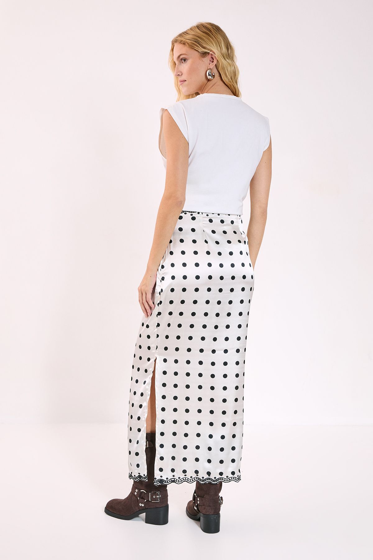 NastyGal Satin Polka Dot Embroidered Split Maxi Skirt Ecru image 3