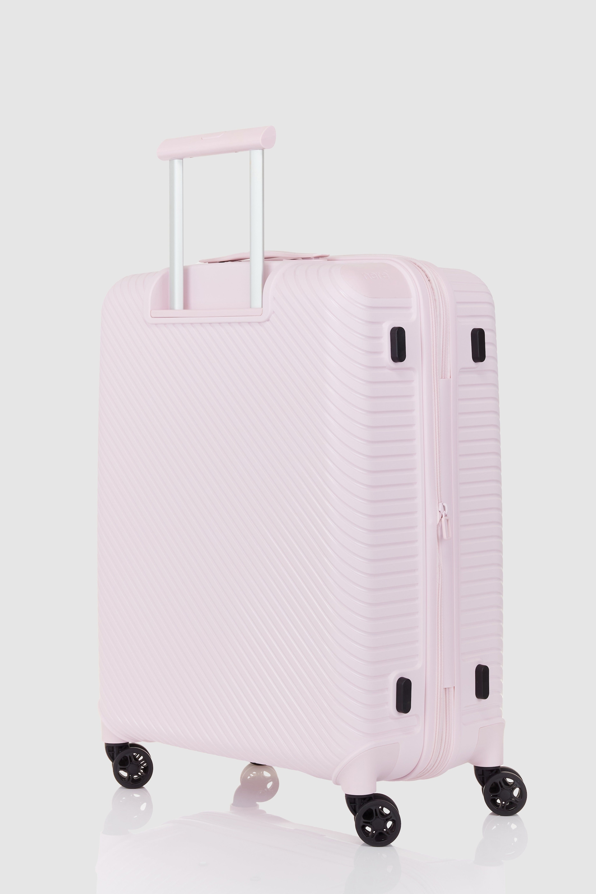 Nere Travel Bondi Medium Suitcase image 5