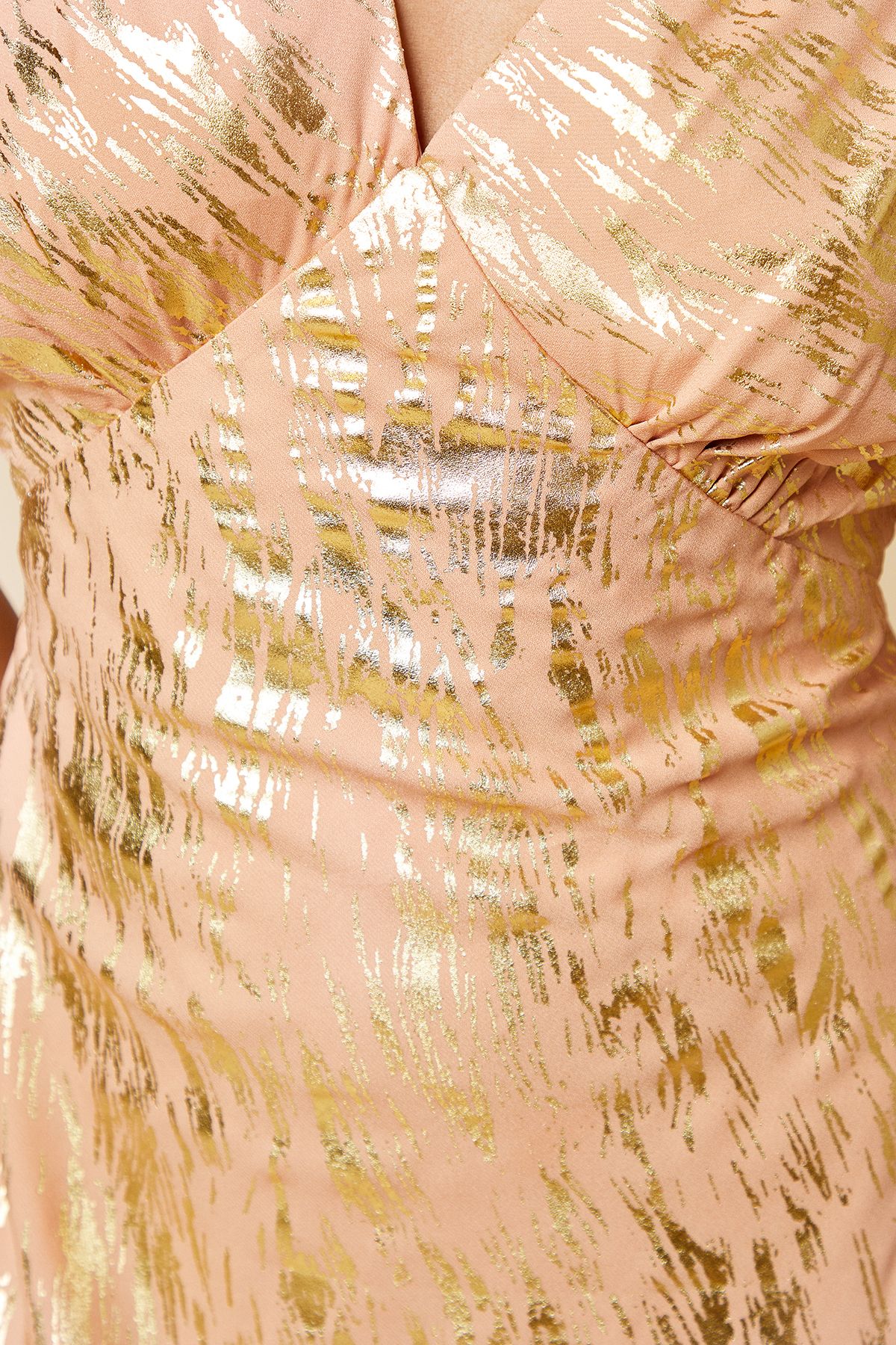 Dorothy Perkins DP Luxe Petite Metallic Frill Shoulder Midi Dress Apricot image 5