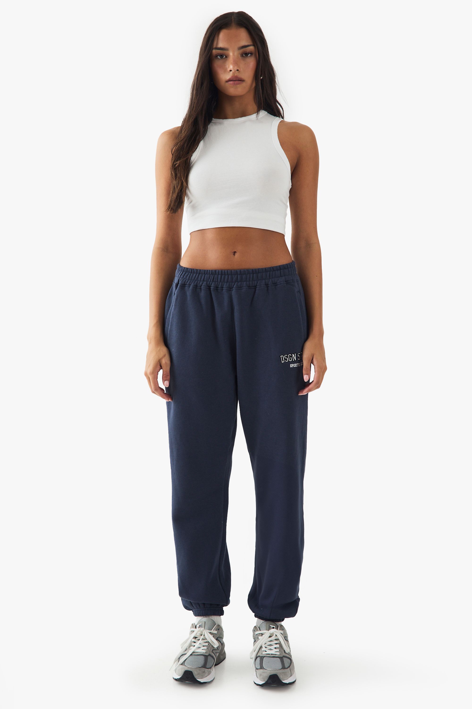 DSGN Studio DSGN Studio Applique Oversized Jogger Navy image 5