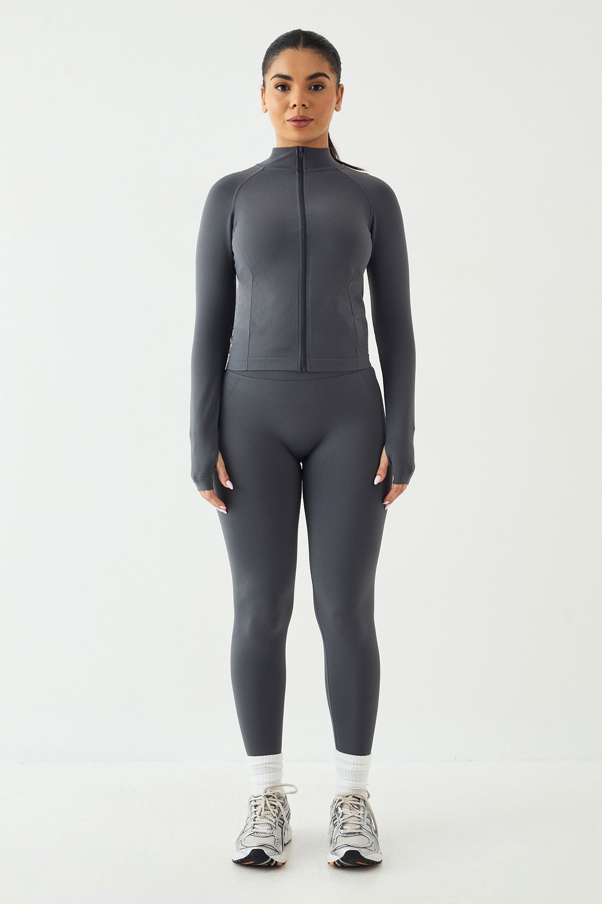 DSGN Studio DSGN Studio Sport Ultra Contour Seamless Zip Through Sports Jacket Charcoal image 5