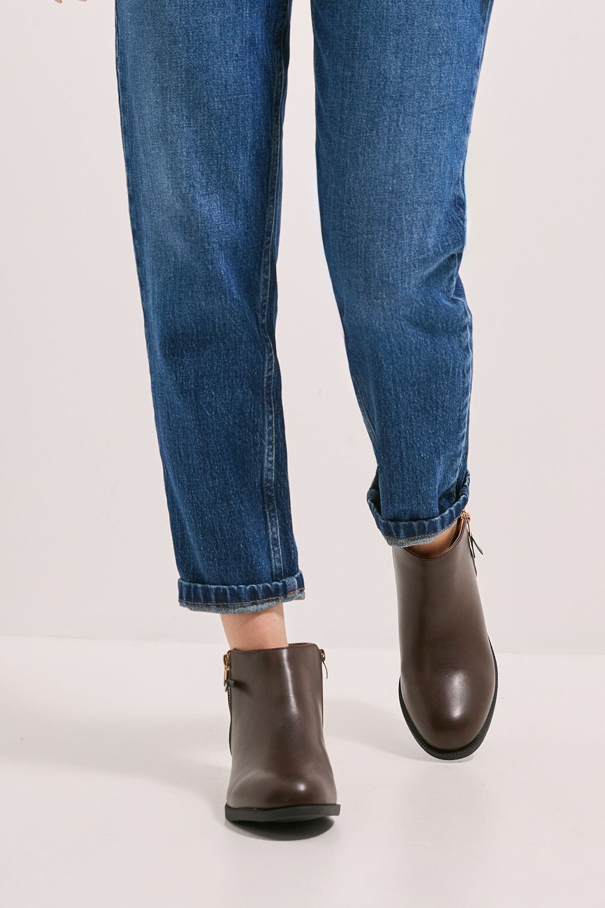 Dorothy Perkins Maddy Side Zip Flat Ankle Boots Brown image 2