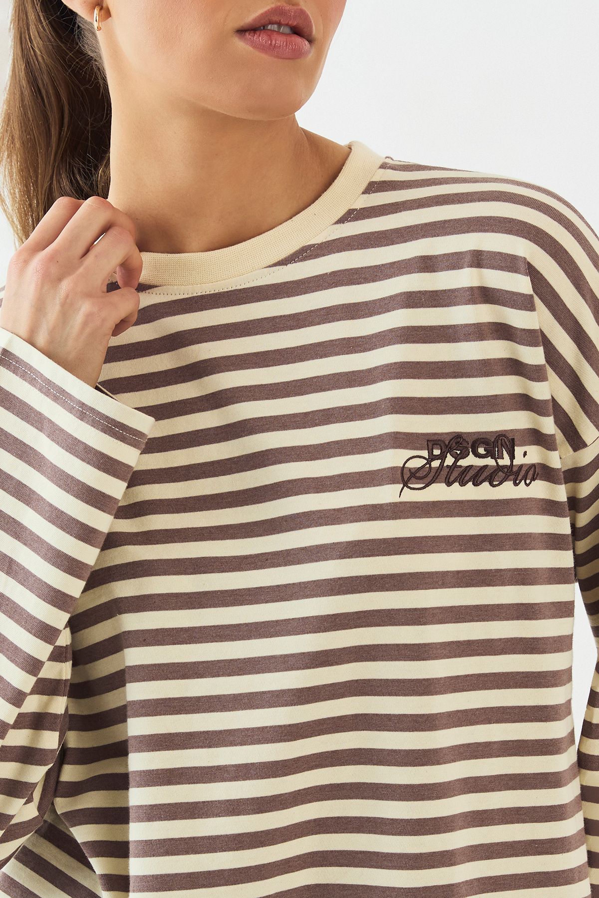 DSGN Studio DSGN Studio Stripe Long Sleeve T-Shirt Mocha image 4