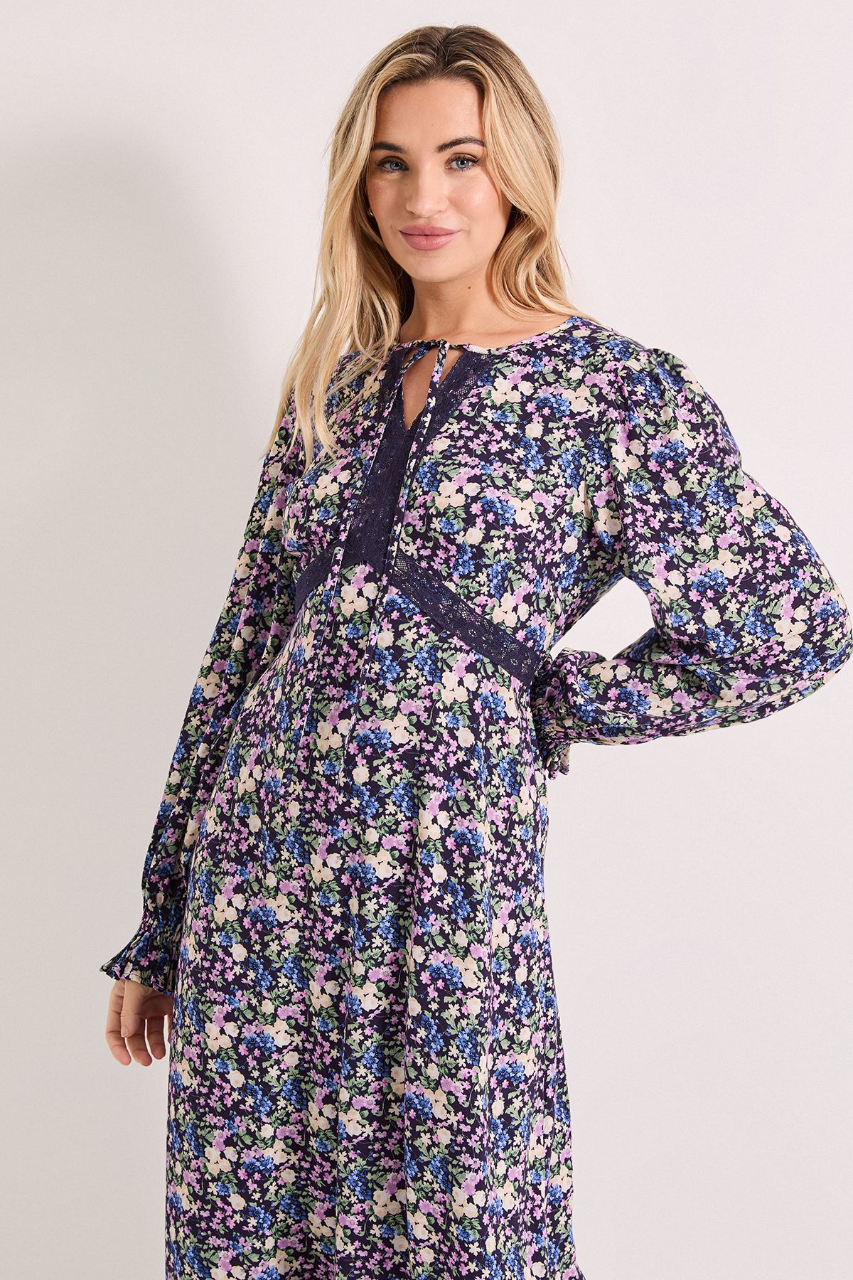 Dorothy Perkins Purple Ditsy Lace Detail Tie Neck Printed Midi Dress Purple image 2