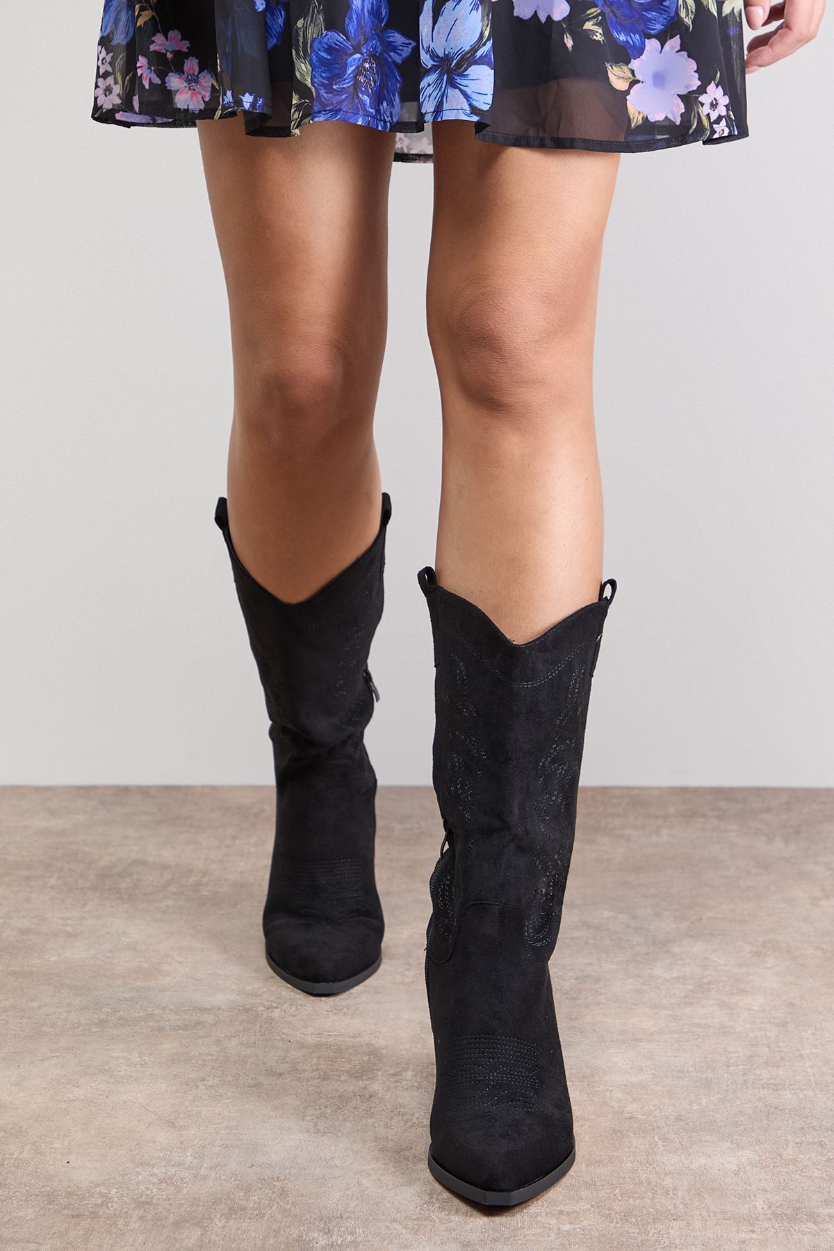 Oasis Elaina Faux Leather Western Cowboy Calf Boots Natural Black image 3