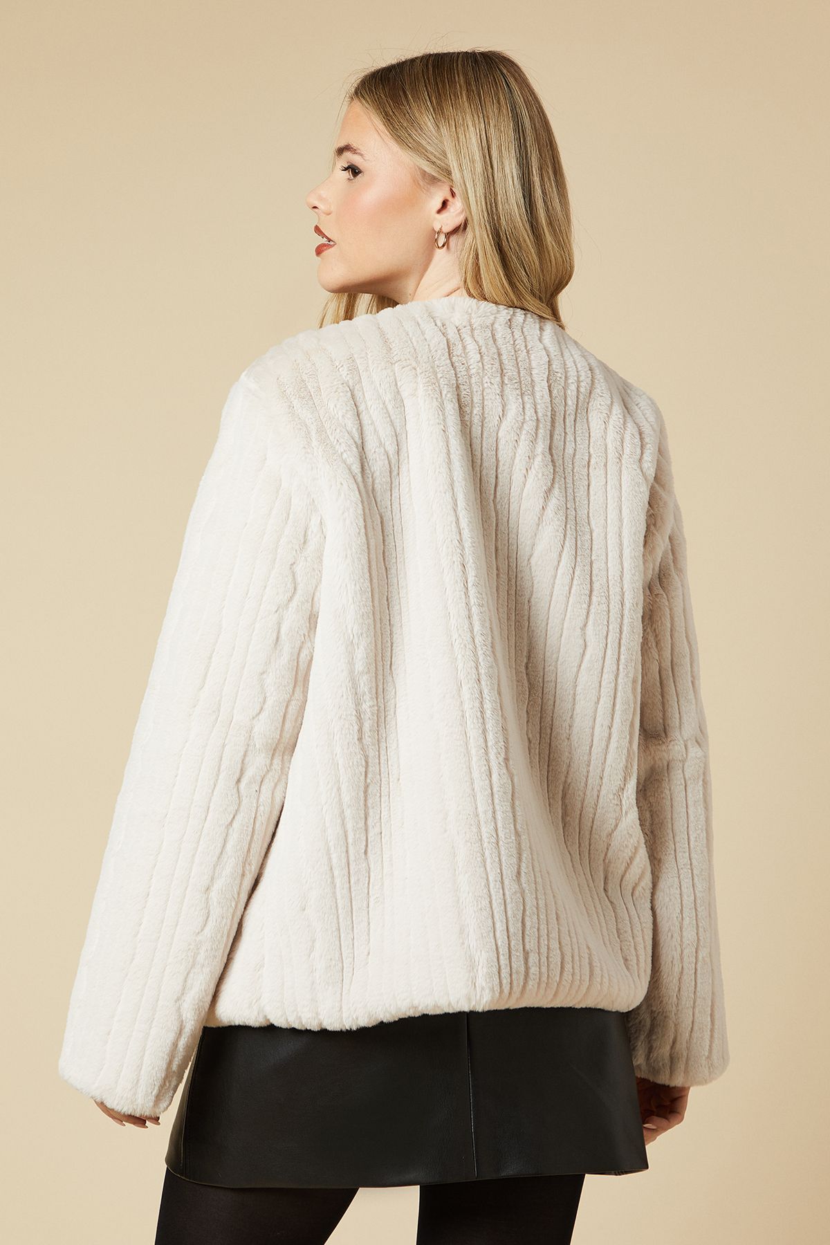 Dorothy Perkins Longline Faux Fur Coat Neutral image 3