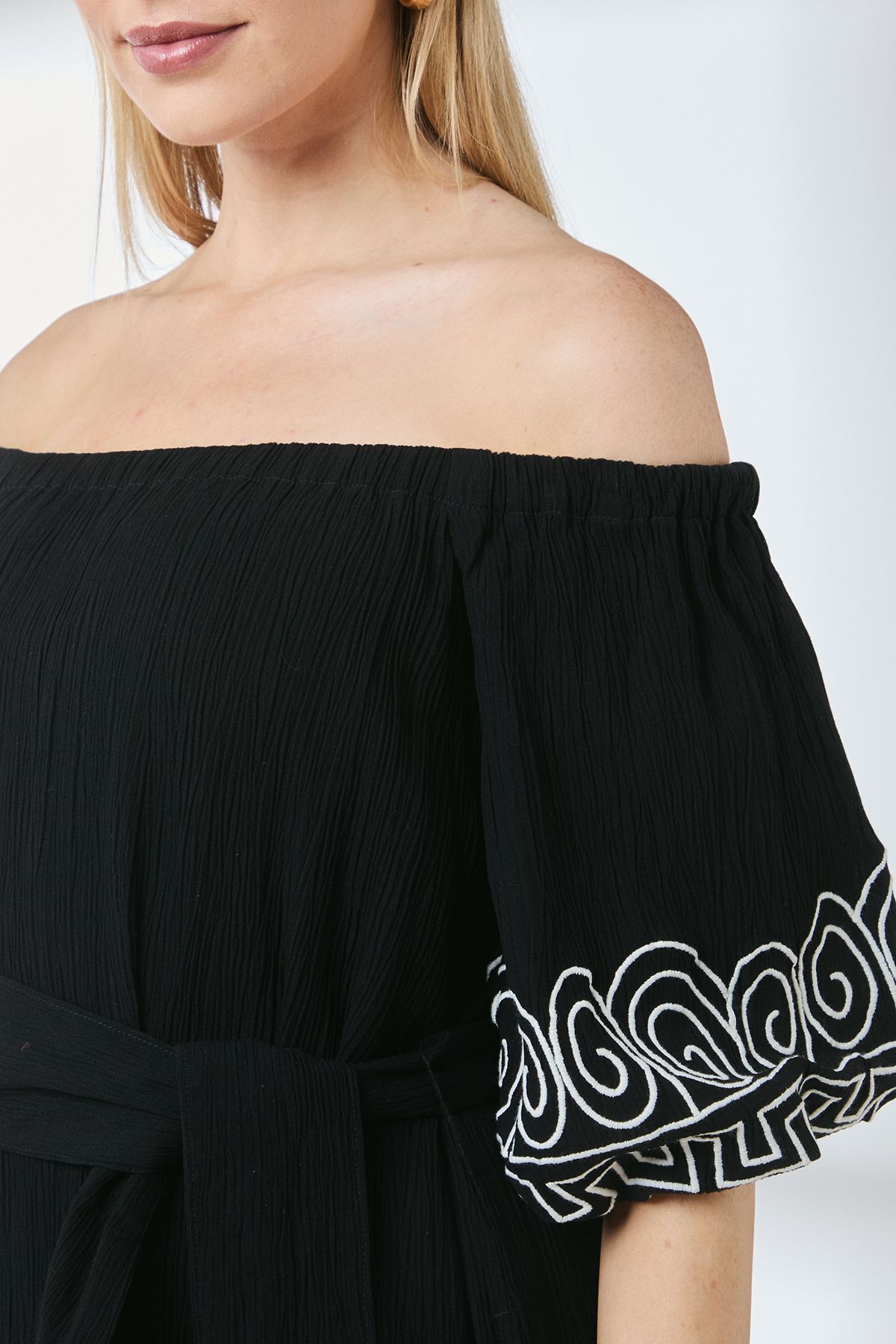 Principles Crinkle Viscose Bardot Bubble Hem Midaxi Dress Black image 5