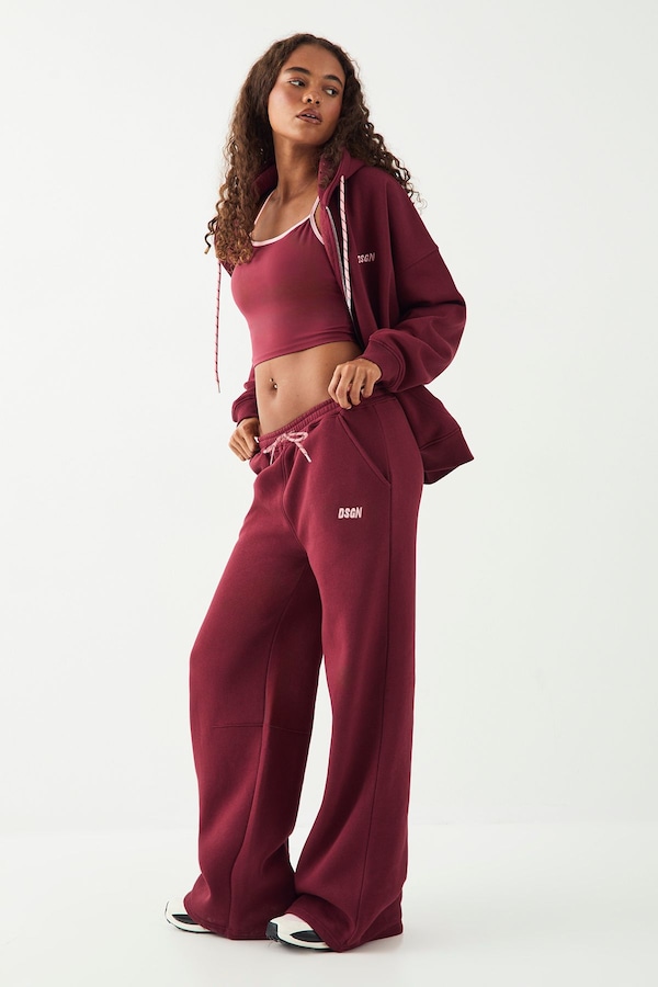 DSGN Studio DSGN Studio Straight Leg Jogger Burgundy