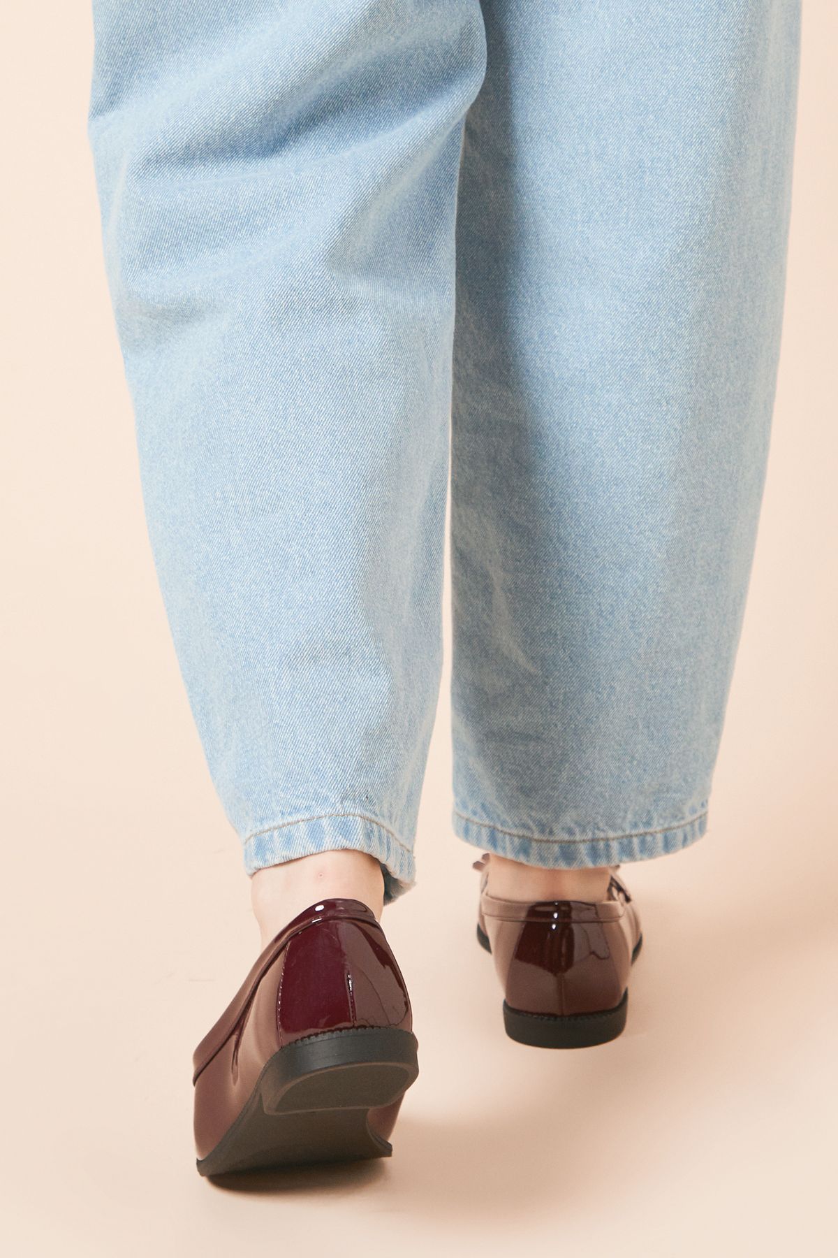 Dorothy Perkins Wide Fit Loretta Tassel Loafers Burgundy image 4