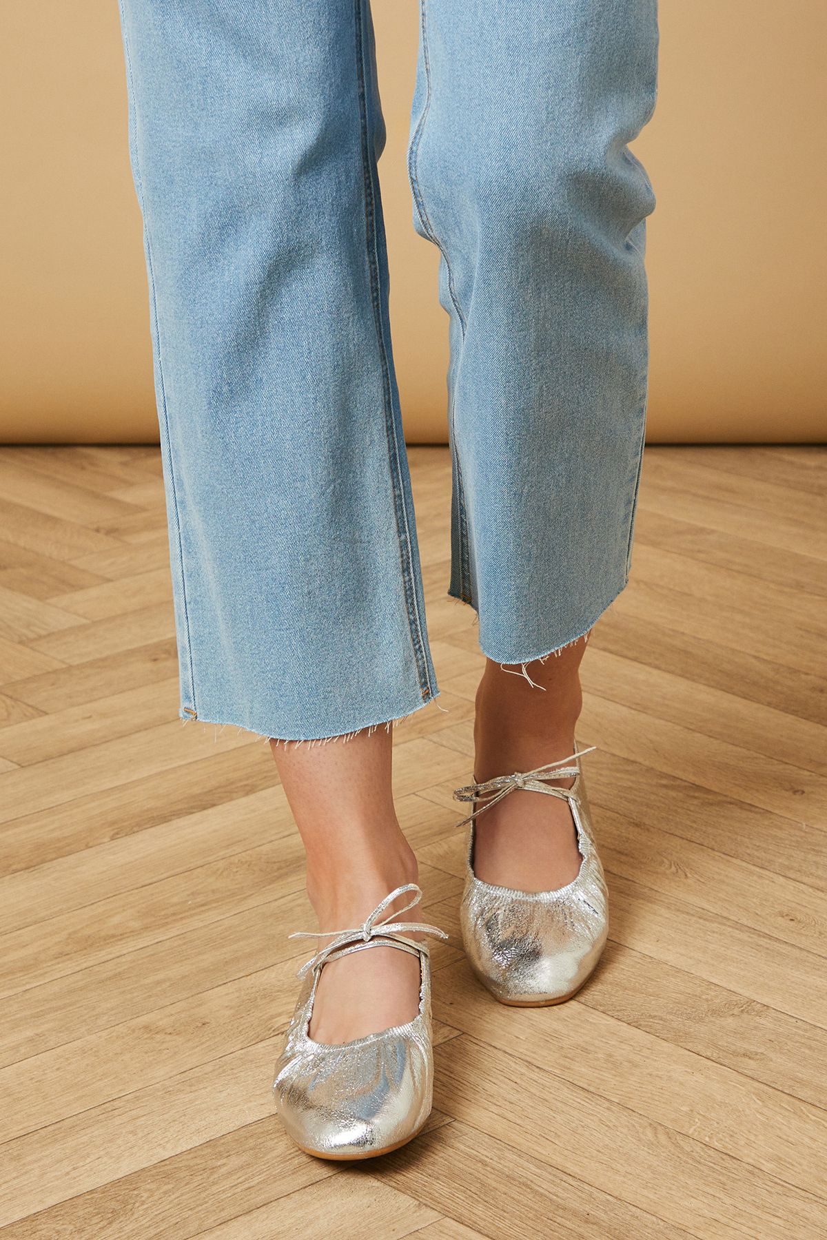 Oasis Elizabeth Faux Leather Lace Up Detail Flat Ballet Pumps Silver image 3