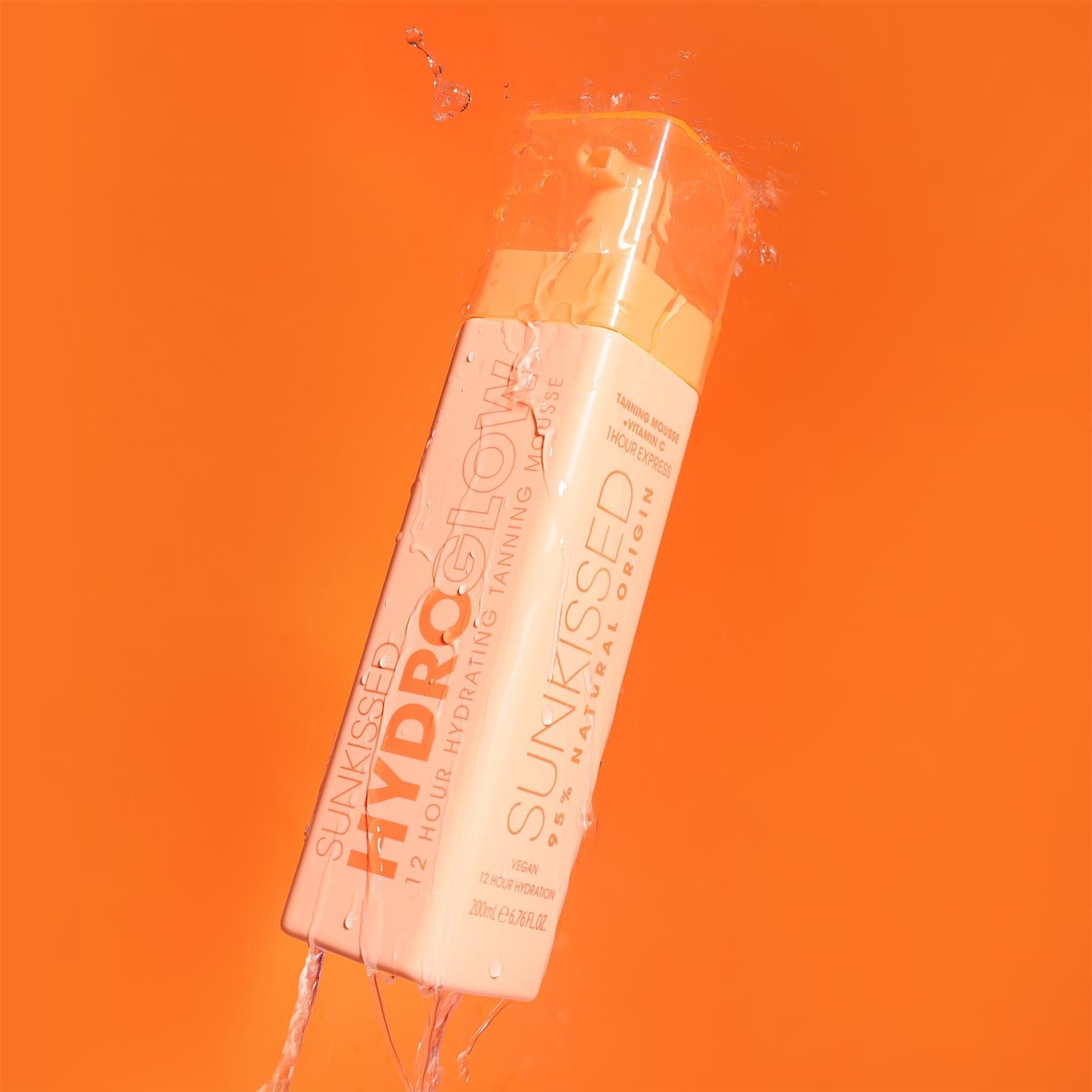 Sunkissed HydroGlow Express 1Hr Tanning Mousse 200ml image 3