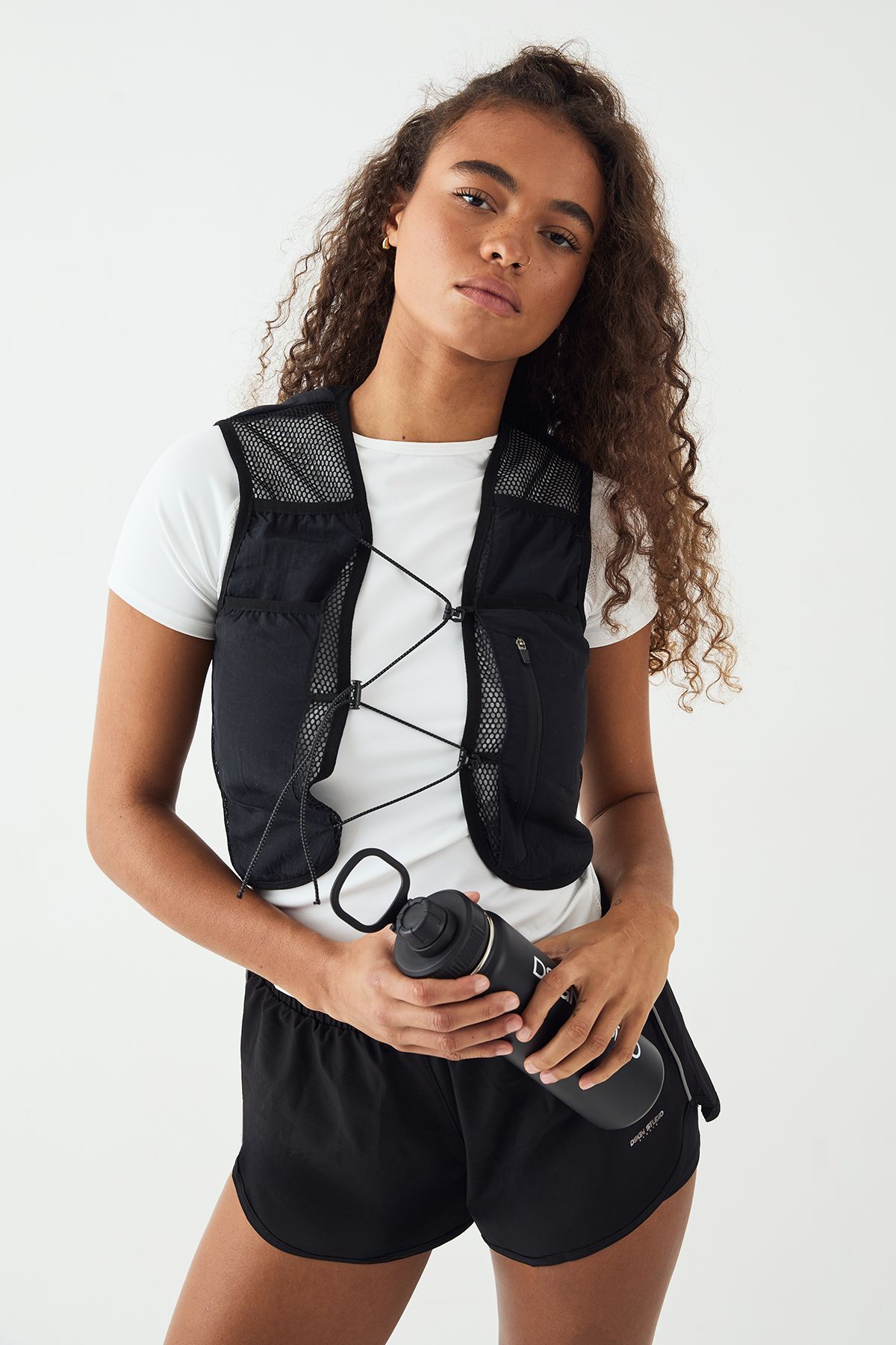 DSGN Studio DSGN Studio Reflective Hydration Running Vest Black image 1