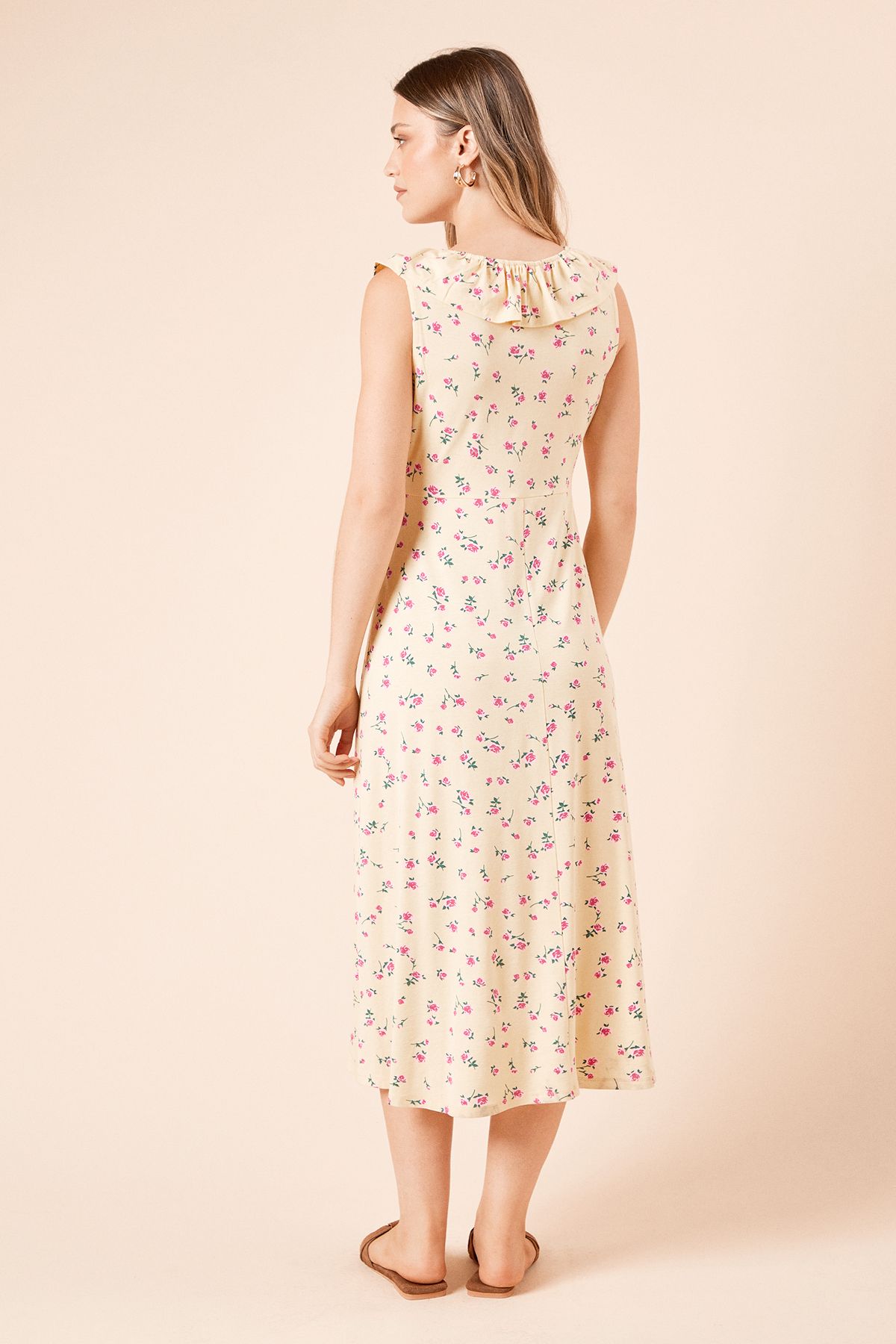 Dorothy Perkins Yellow Ditsy Frill Neck Empire Midi Dress Yellow image 4