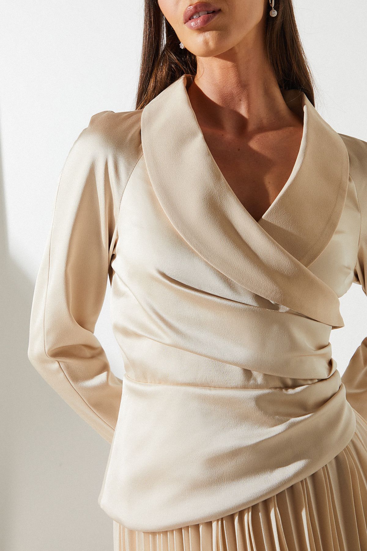 Coast Tailored Pleat Skirt Midi Dress Champagne image 5