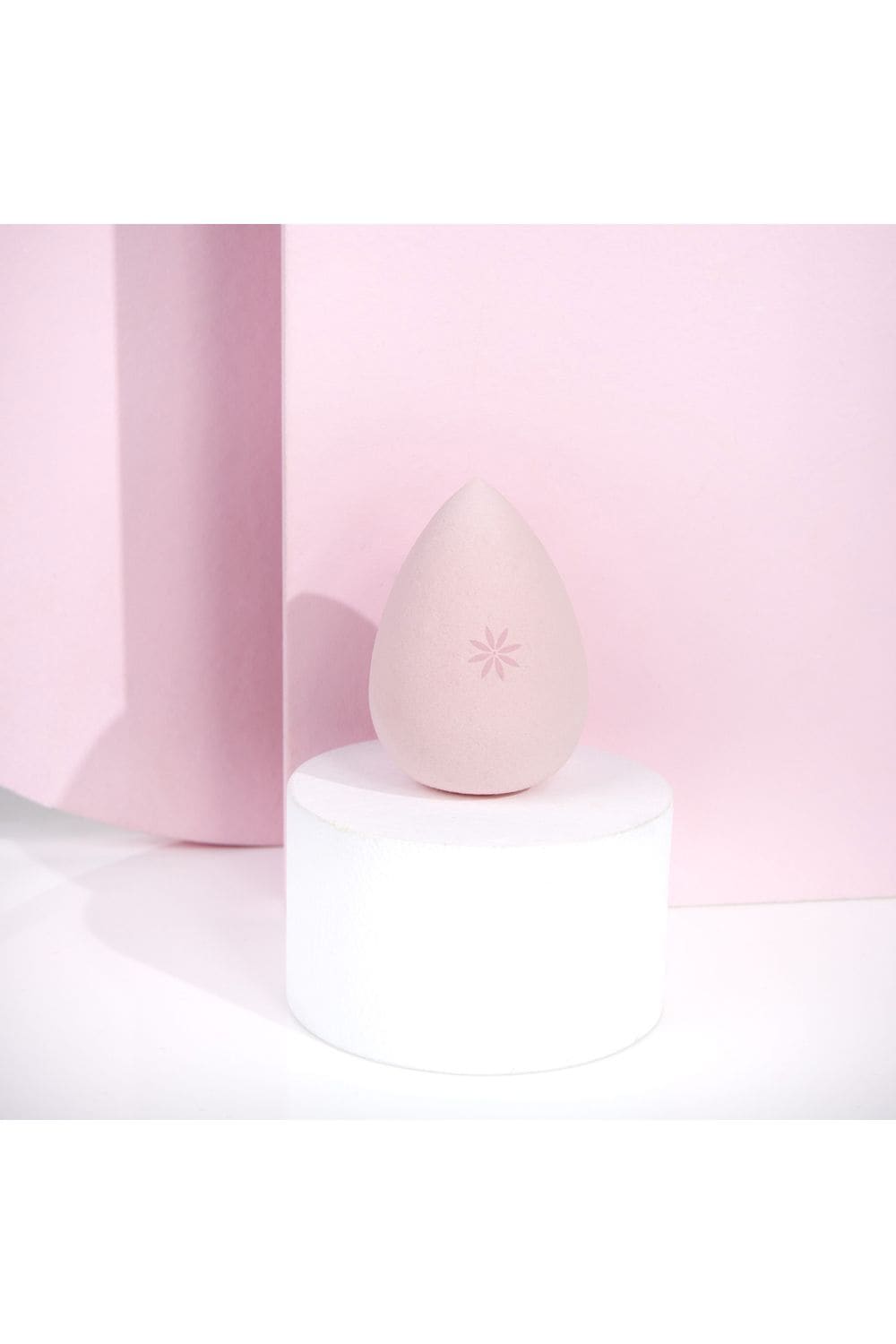 Brushworks Complexion Sponge Nude image 7