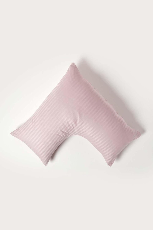 Homescapes Egyptian Cotton Super Soft V Shaped Pillowcase 330 TC
