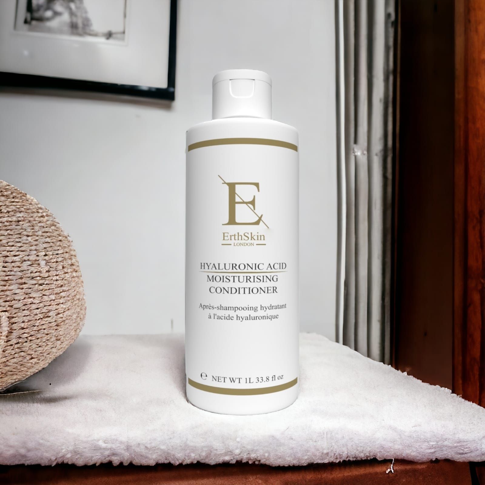 Erth Skin London Hyaluronic Acid Moisturising Conditioner 1L image 5