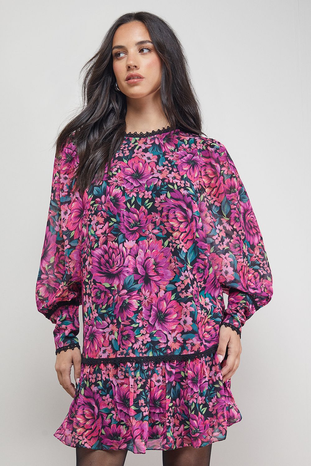 Oasis Printed Blouson Sleeve Tie Back Mini Dress Pink image 1