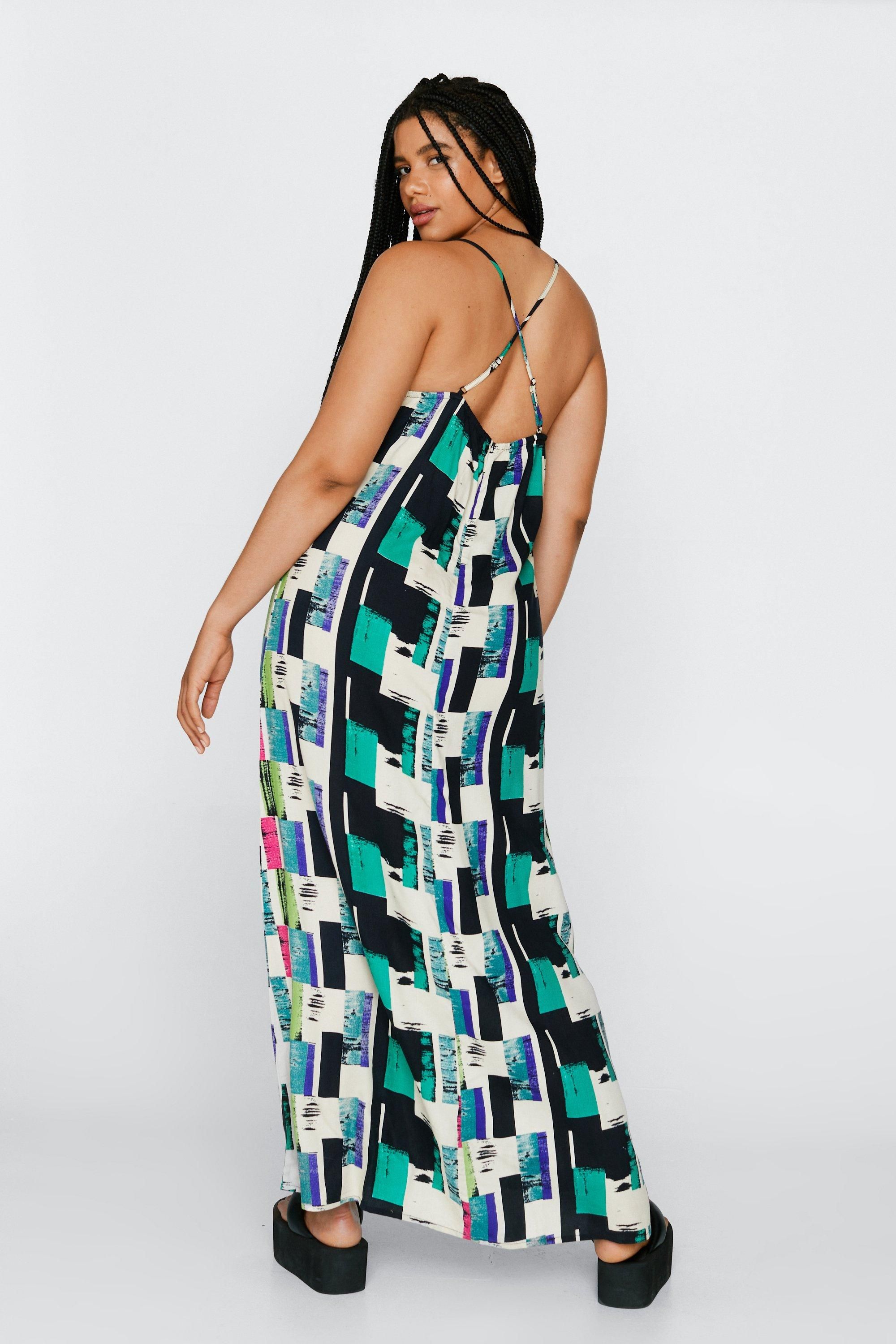 NastyGal Plus Size Tile Print Trapeze Maxi Dress Black image 4