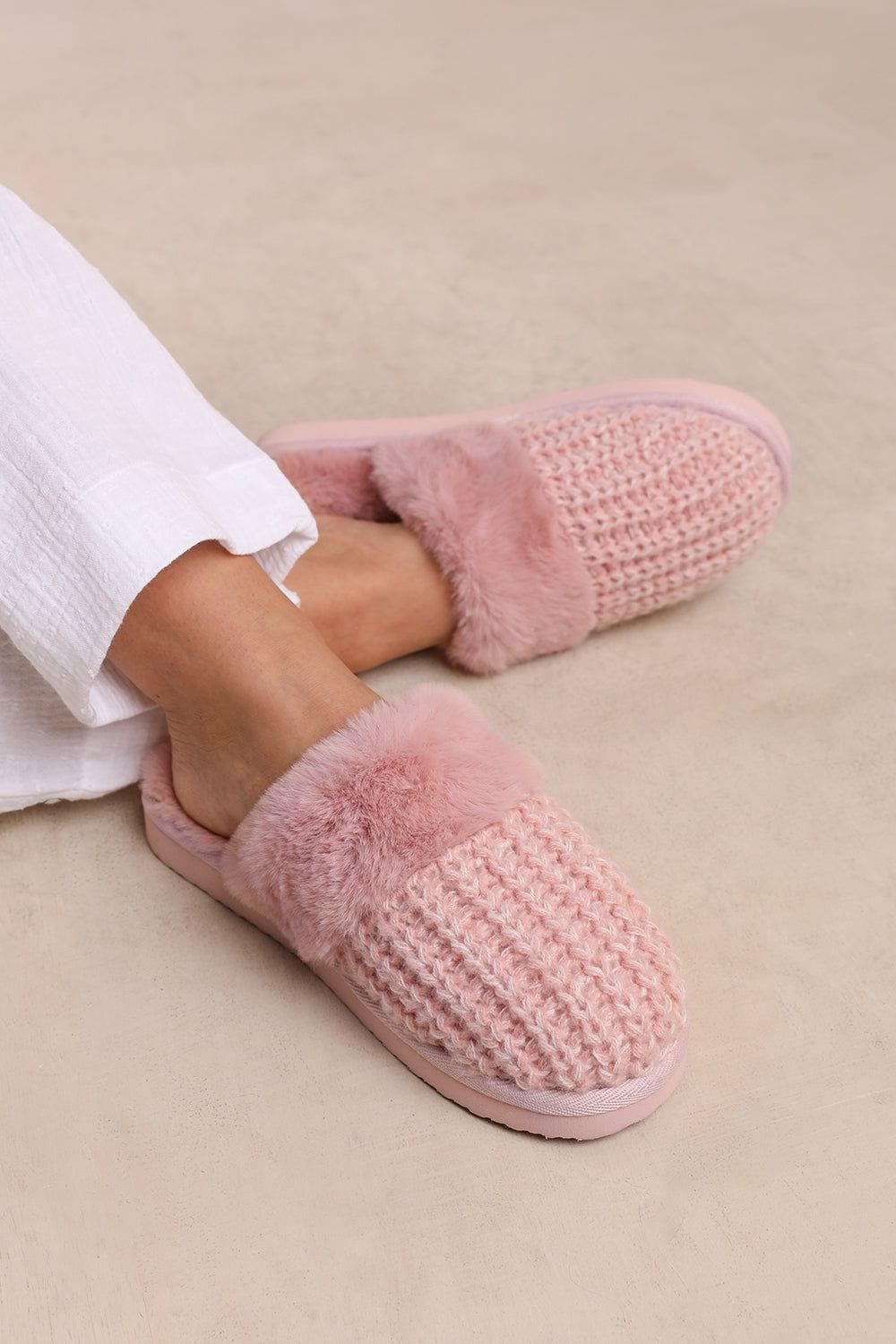 Where's That From 'Lounge' Slip On Knitted Slippers With Fur Trim image 4