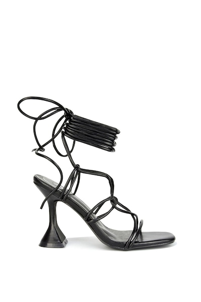 XY London 'Briar' Lace up Square Toe Sculptured Mid High Heels