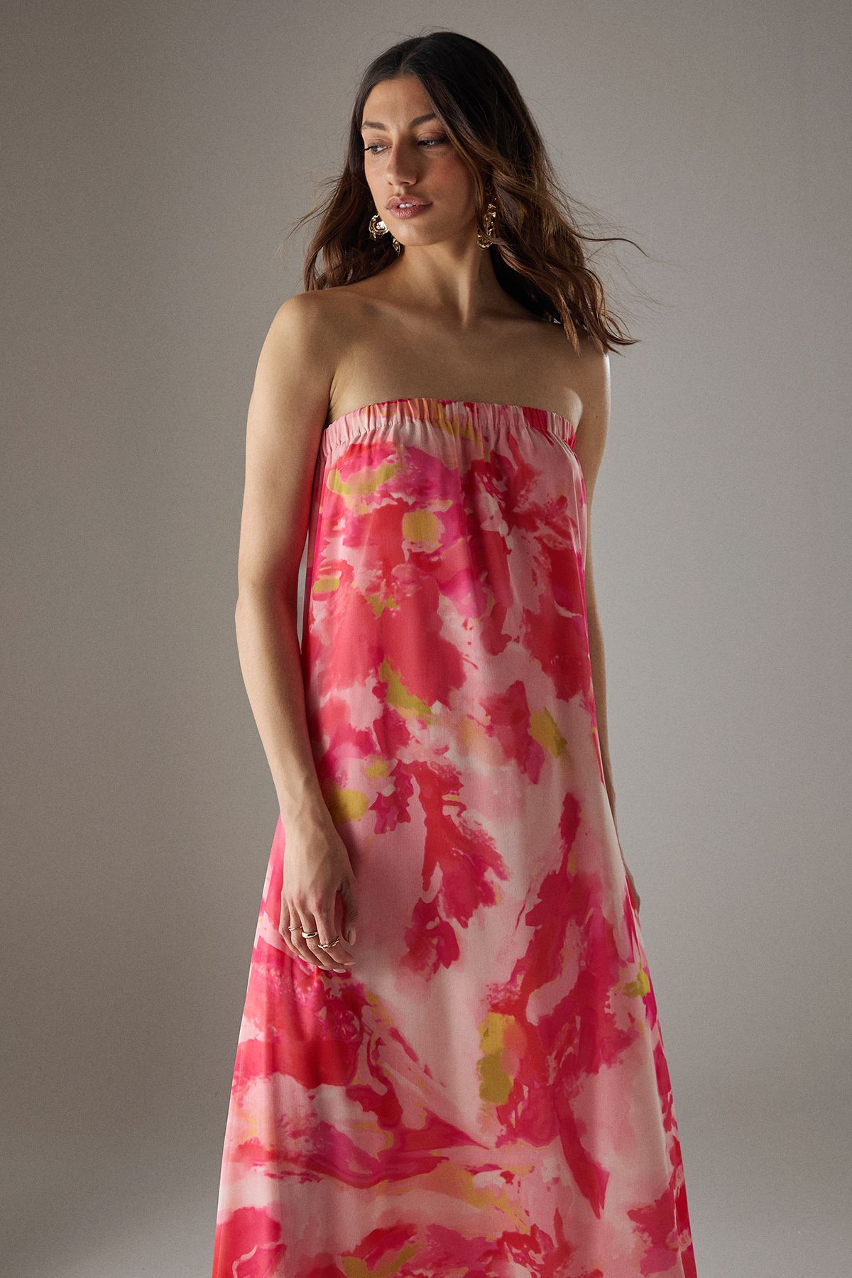 Warehouse Yoryu Chiffon Elasticated Back Bandeau Maxi Dress Floral image 2