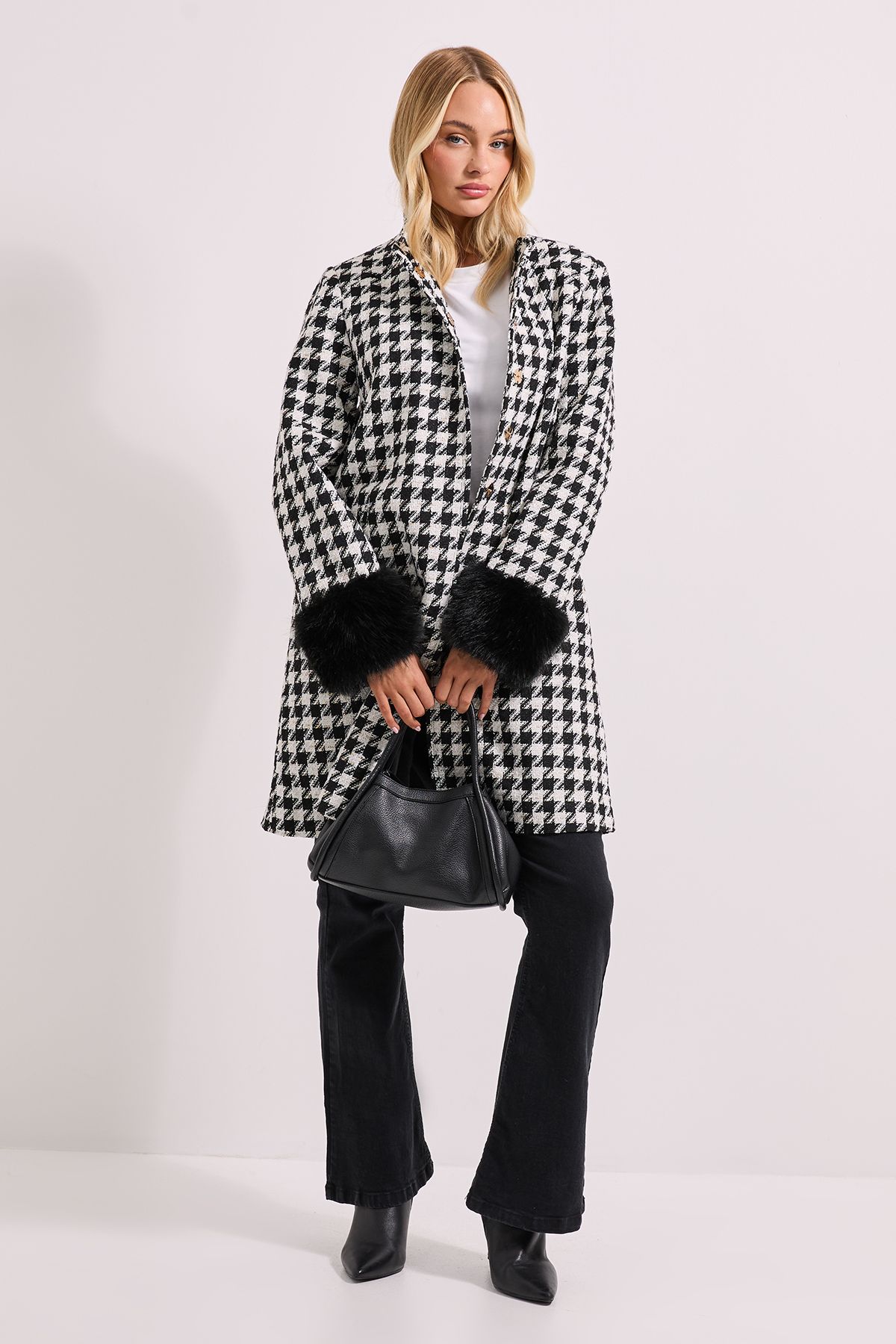 Dorothy Perkins Houndstooth Fur Cuff Detail Mini Coat Mono image 2