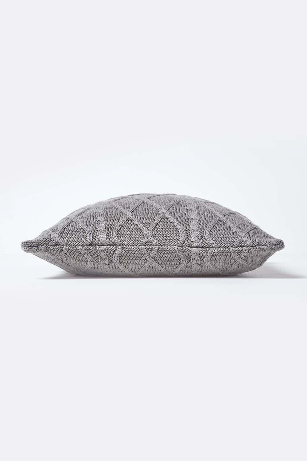 Homescapes Diamond Cable Knit Cushion Cover image 2