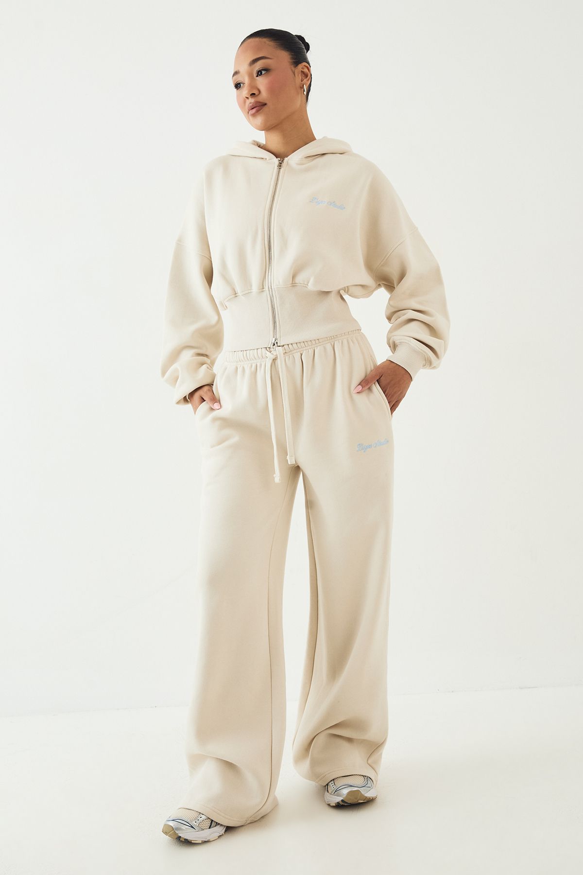 DSGN Studio DSGN Studio Script Embroidered Straight Leg Jogger Cream image 1