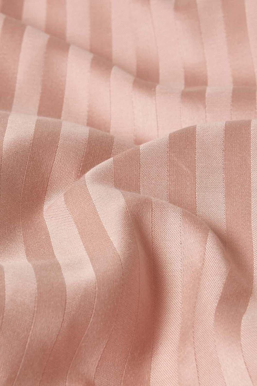 Homescapes Egyptian Cotton Super Soft V Shaped Pillowcase 330 TC image 4