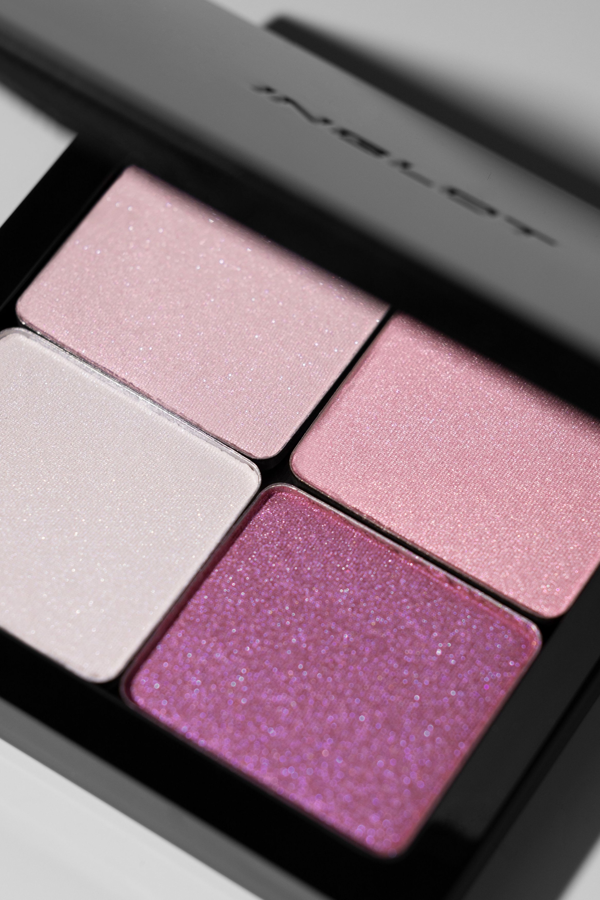 INGLOT Freedom System Eye Shadow Shine image 4