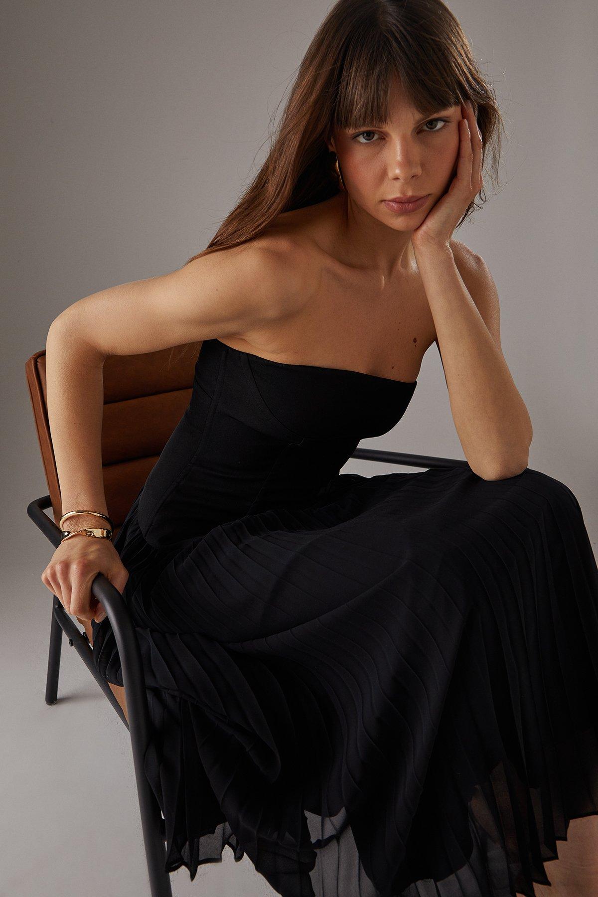 Warehouse Bandeau Bodice Pleated Chiffon Midi Dress Black image 2