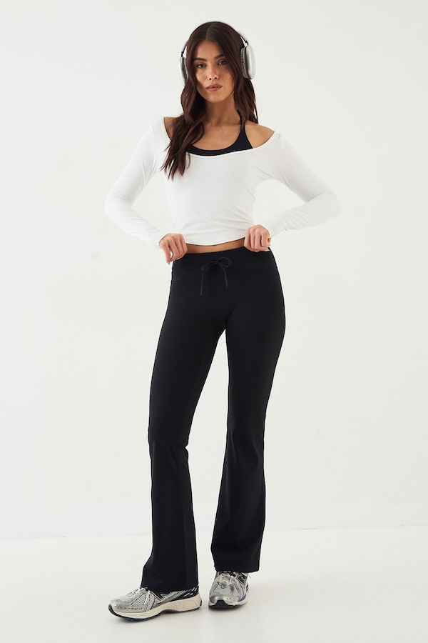 DSGN Studio DSGN Studio Ultra Sculpt Tie Waist Seam Detail Flared Yoga Pant Black
